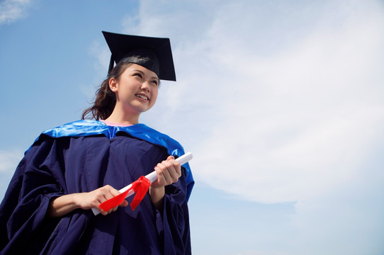 大学生毕业典礼上的欢呼