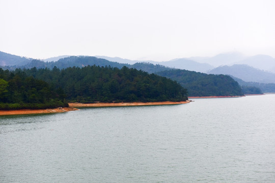 水库山水风光