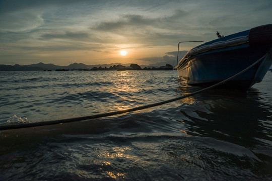 小船 大海