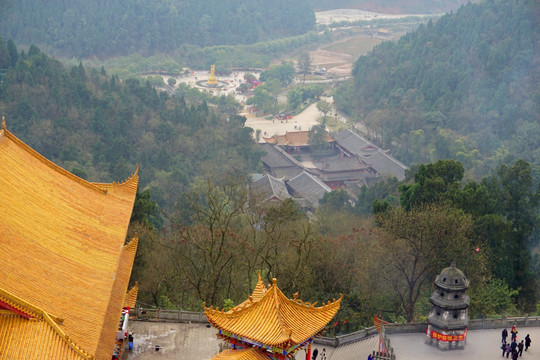 观音故里灵泉风景区 灵泉寺俯瞰