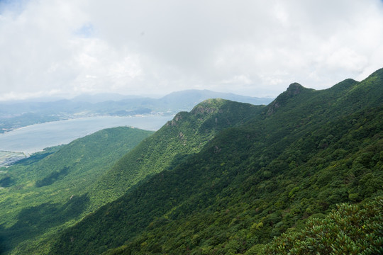 七娘山山景