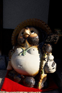 日本动物雕像