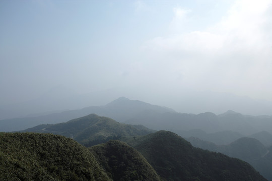 山区雾气