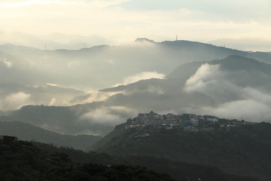 山区雾气