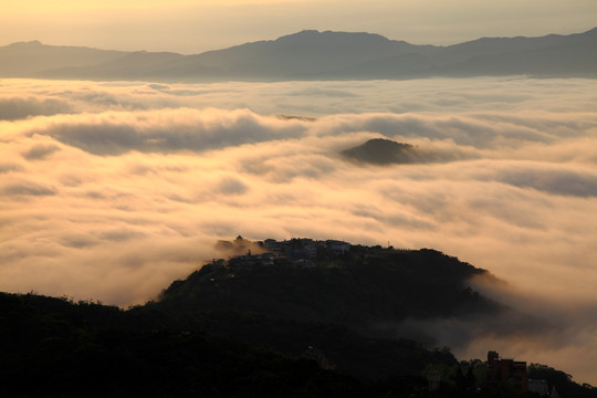 山区雾气