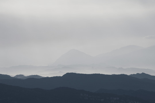 山区雾气