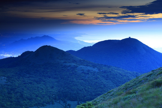 大屯山