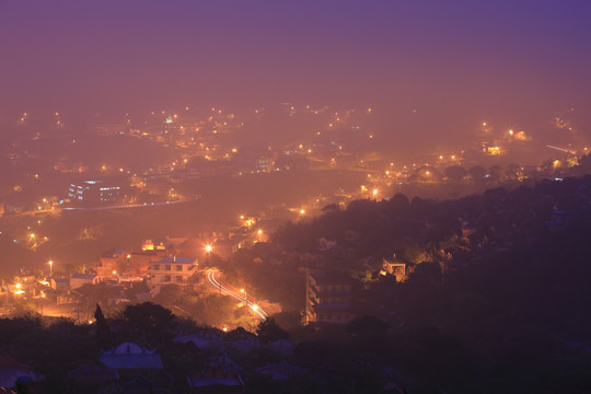 台湾村庄夜景