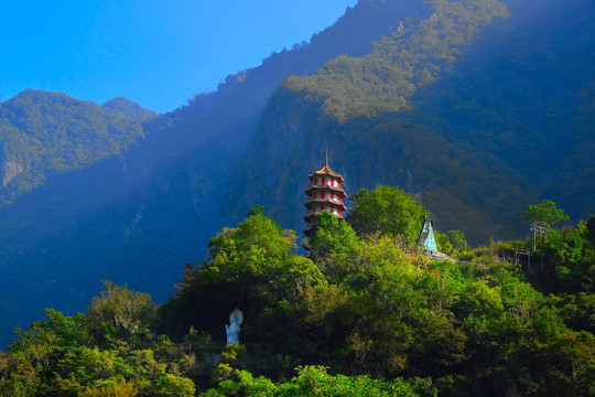 台湾太鲁阁天峰塔