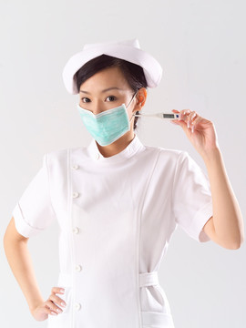 戴著口罩的護士