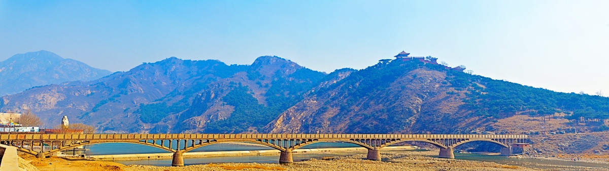 燕塞湖全景