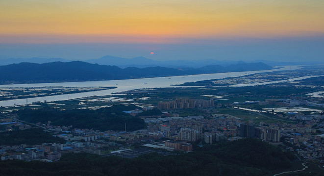 乡镇 建筑 城市 景观 全景