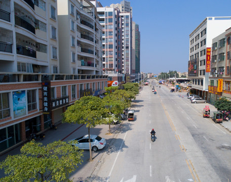 街道 西湖路