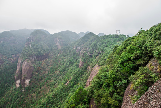 群山 高山