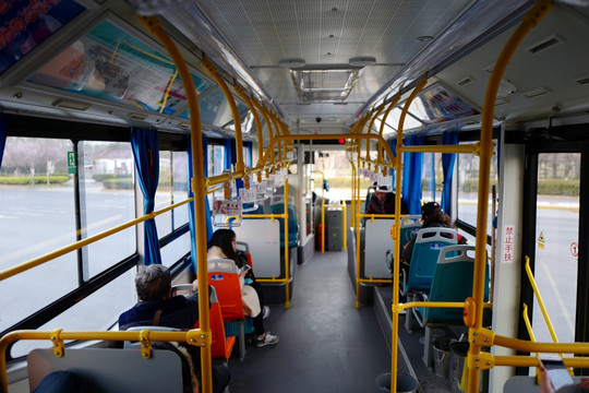 公交车 客运 运输 汽车 交通