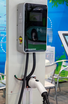 電動汽車充電樁