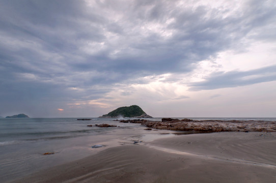 广东惠州盐洲岛海岛日出