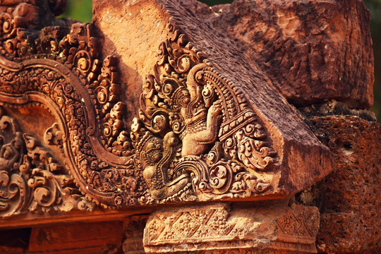 柬埔寨暹粒女王宫精美石刻