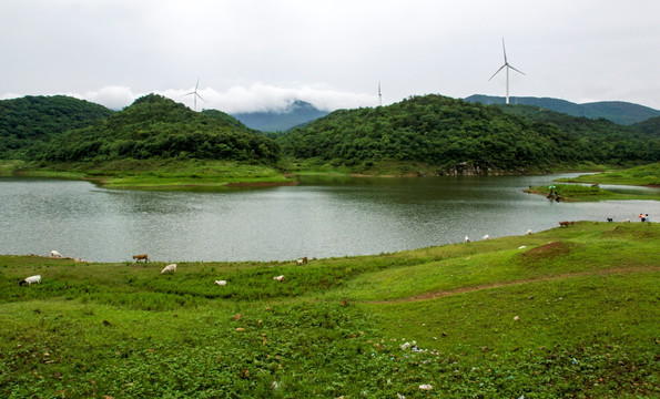 高山湖泊