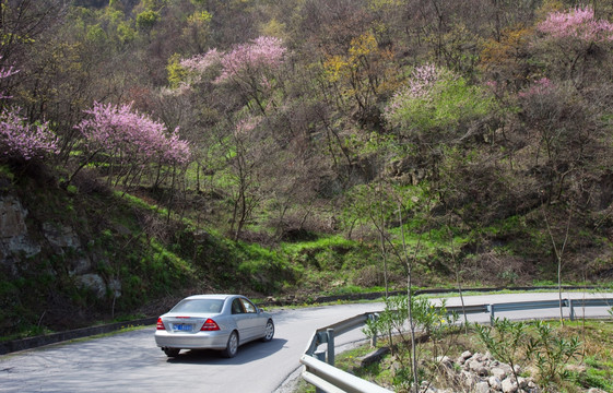 山区公路