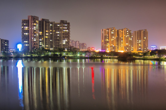 花都湖夜景