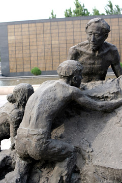 地震雕塑