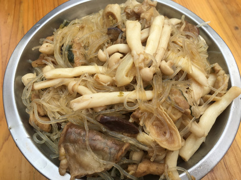 蘑菇炒粉丝