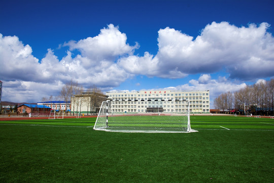 校园足球场