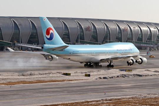 大韩航空 波音747 沈阳机场