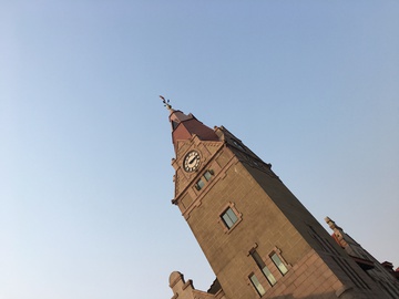 青岛火车站钟楼 