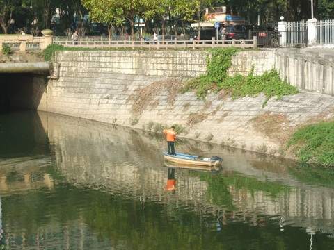 河道清洁作业