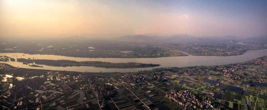 浙江兰溪岩头村兰江航拍全景