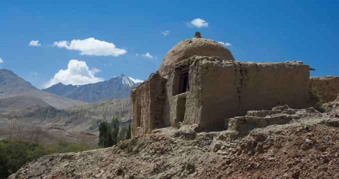 塔吉克族墓葬