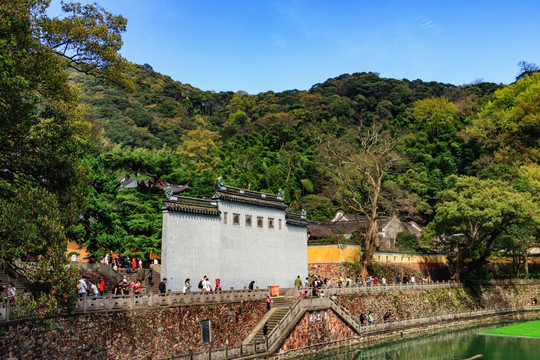 天童景区 蓝天白云 古建筑