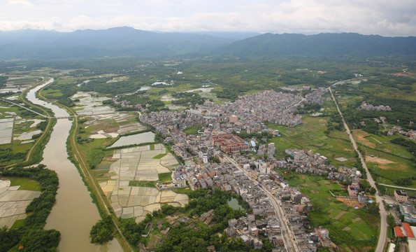 小镇 塘口