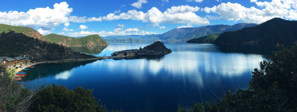 泸沽湖里格岛全景