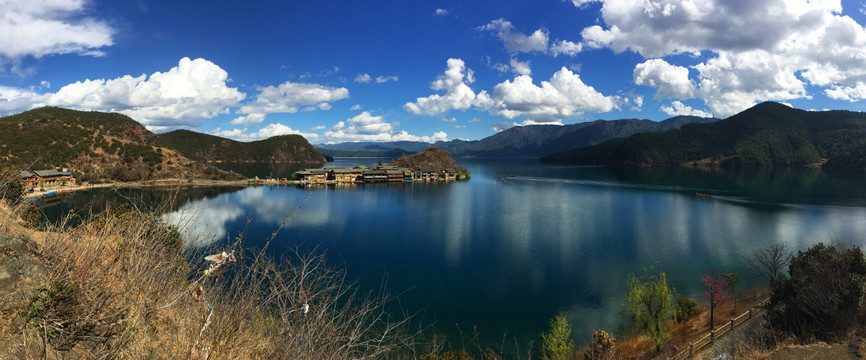 泸沽湖里格岛全景