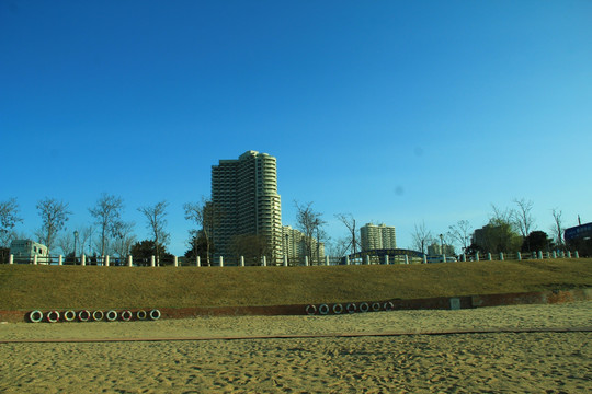 海滩建筑