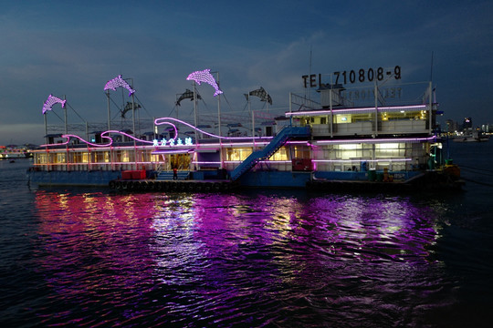 芭提雅 夜景 海边 港口 泰国