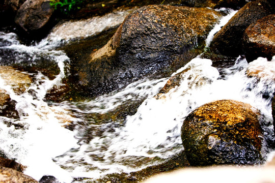 山涧溪水 山涧流水 溪流