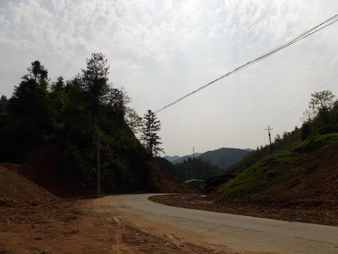 山区水泥路