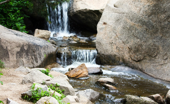 瀑布 山泉水 小溪 山涧流水