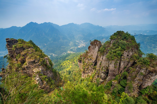 广西金秀县莲花山 秀丽山峰