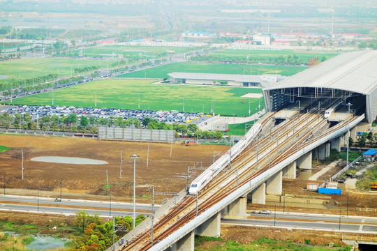 城市高速铁路