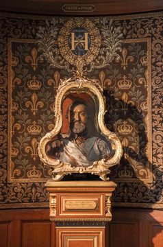 法国古堡家具金饰 浮雕花纹