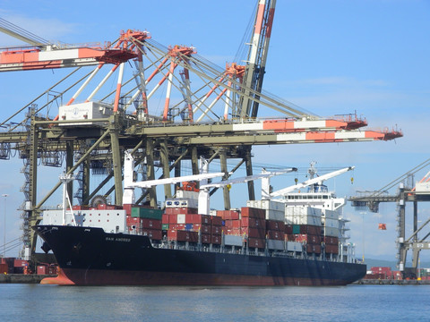 集装箱船舶装卸牙买加港口
