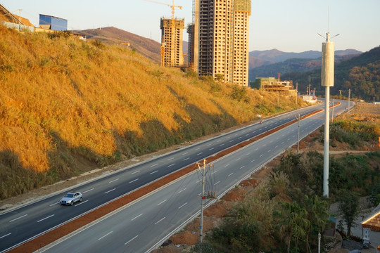 城市公路 城市道路