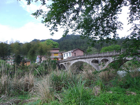 山村桥梁