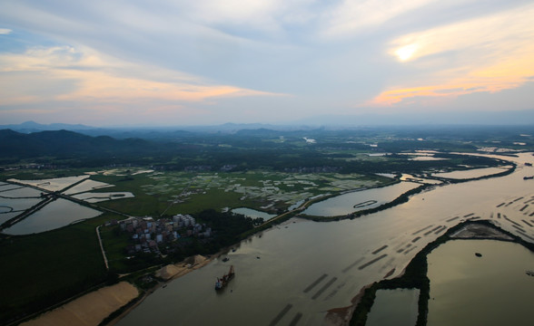 河流 丹江 日落