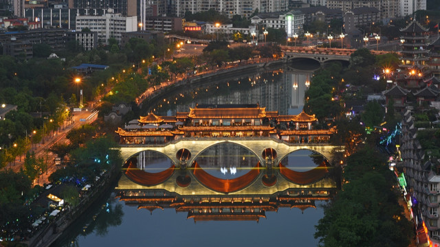 成都安顺廊桥夜景 成都九眼